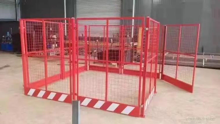 公司产品展示 钢筋棚、配电箱防护棚与基坑护栏